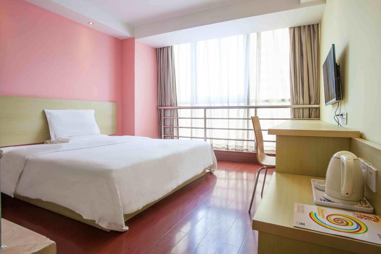 7Days Inn Shantou Coach Terminal Huang He Road الغرفة الصورة