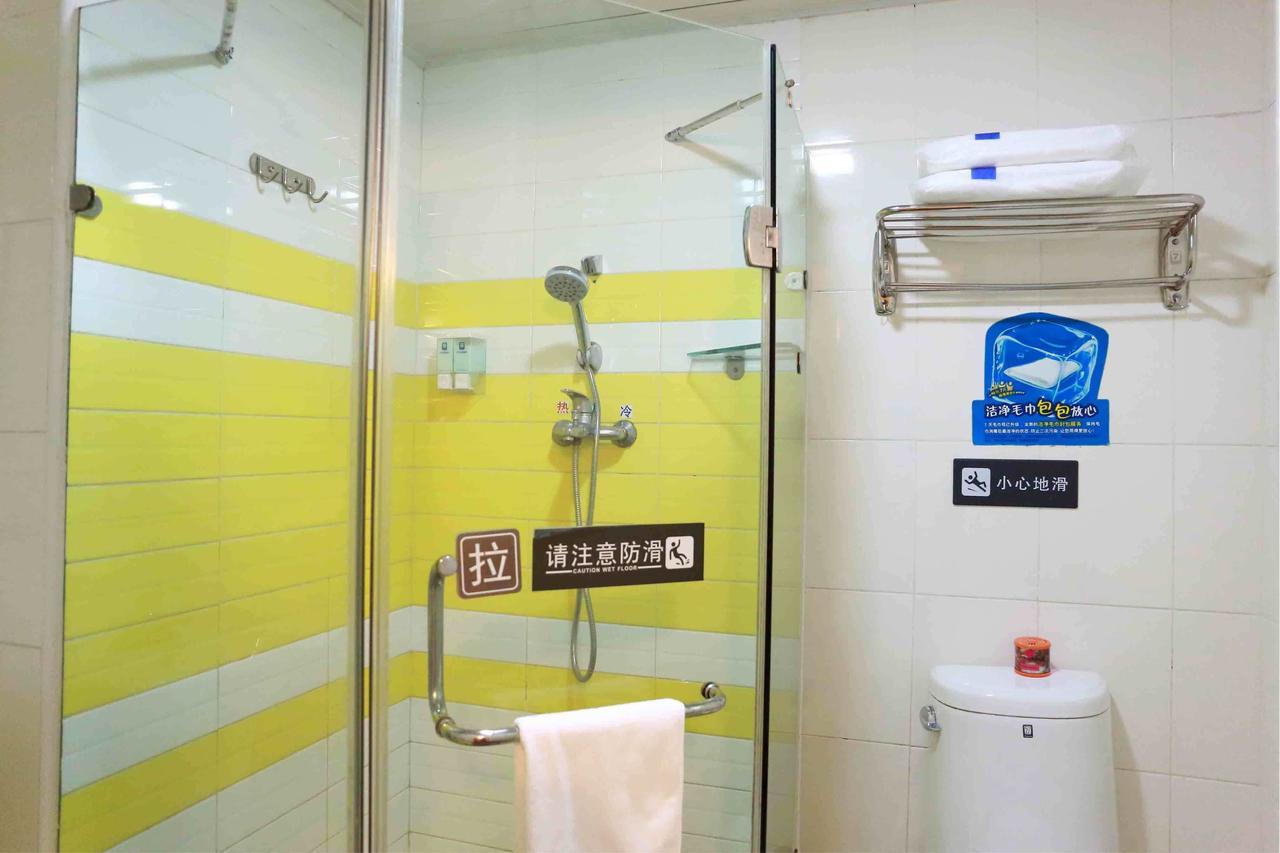 7Days Inn Shantou Coach Terminal Huang He Road الغرفة الصورة