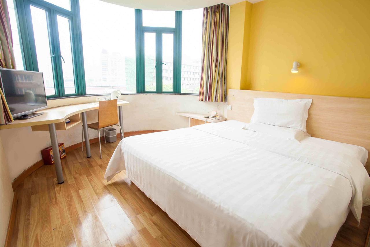 7Days Inn Shantou Coach Terminal Huang He Road الغرفة الصورة
